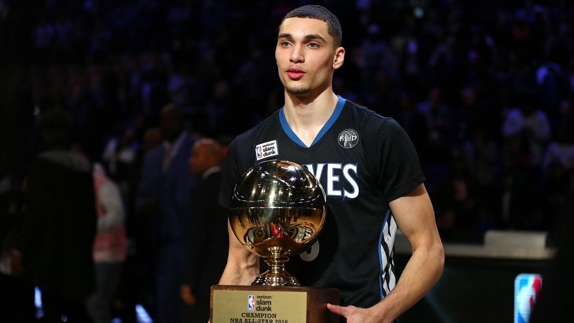 篮球赛场焦点！比利时队对阵瑞士队，强强对话引爆全球球迷关注